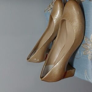 Arturo Chiang Block Heel Size 7 1/2 M